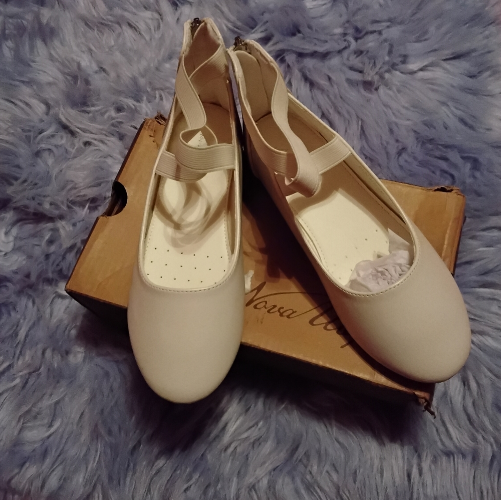 Cream Ballet Flats